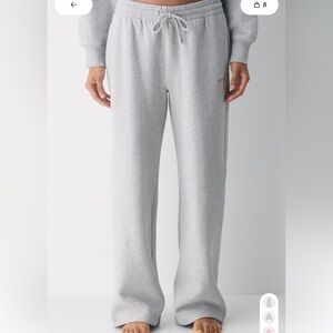 ARITZIA COZY SWEATFLEECE BOYFRIEND WIDE SWEATPANT